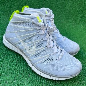 Nike Free Flyknit Chukka Running Trainers  Womens Size 7 Gray Green pre-owned